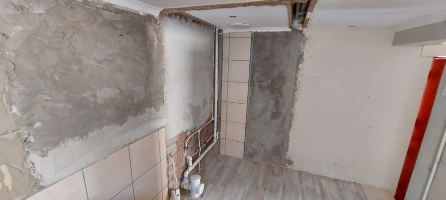 5 Bedroom Property for Sale in Ferreira Town Eastern Cape